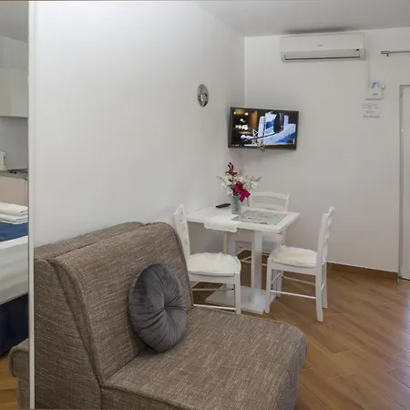 招待所 Kuseta 斯普利特